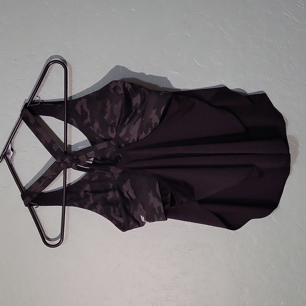 Fabletics workout to e - Picture 2 of 4